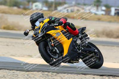 media/Mar-13-2022-SoCal Trackdays (Sun) [[112cf61d7e]]/Turn 15 (1125am)/